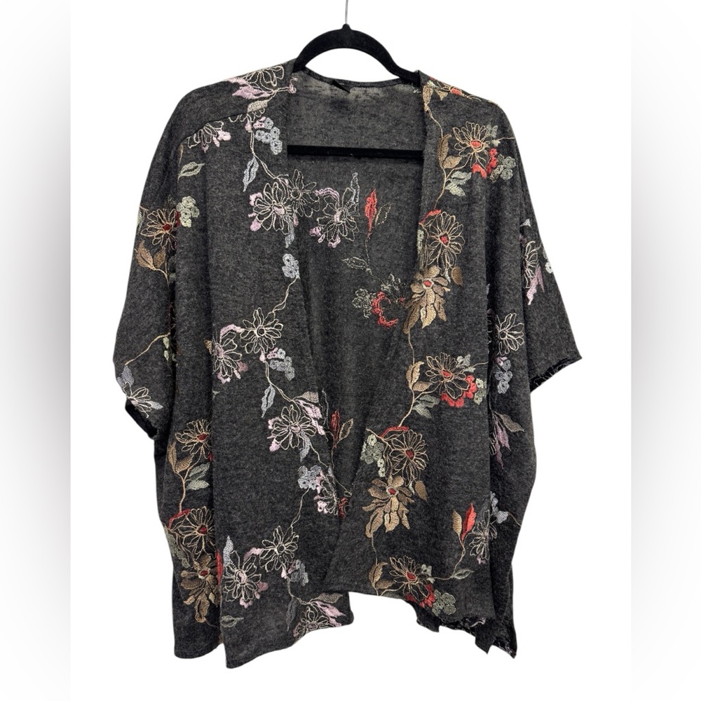 I Joah Floral Dark Gray Heather Cardigan Small